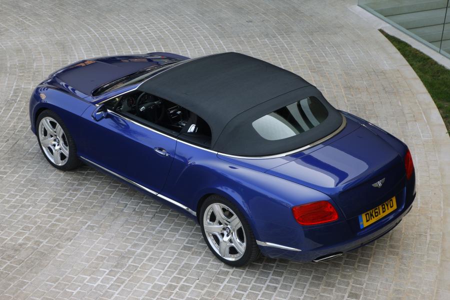  Bentley Continental GTC W12 2012 года  (фото 5 из 10)
